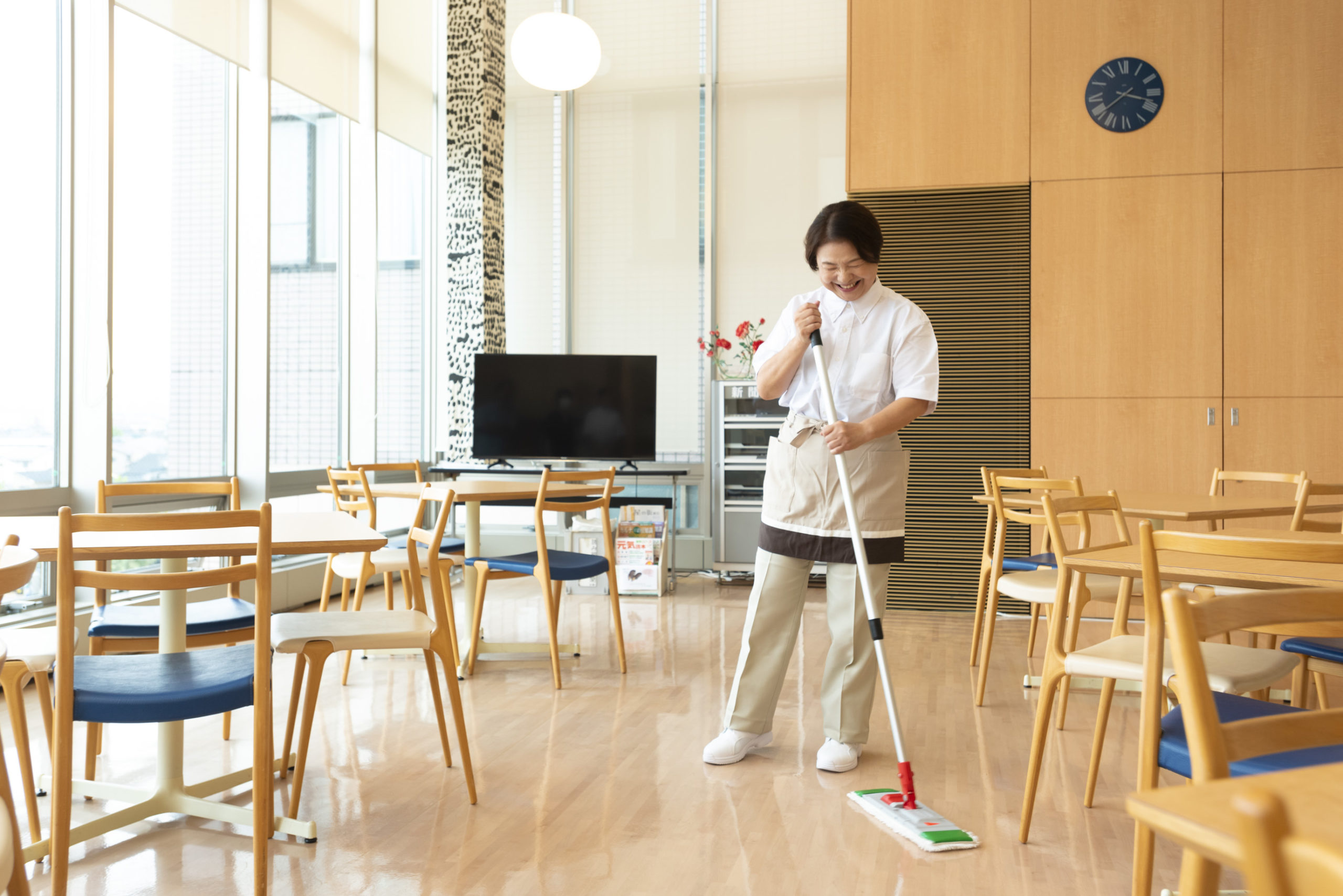 病院清掃スタッフ（済生会高岡病院）60歳以上活躍/未経験者歓迎